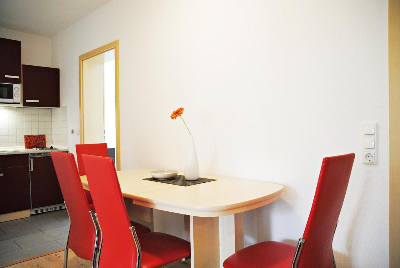 Appartementanlage-Ferienwohnungen Weisse Moewe Засниц Экстерьер фото