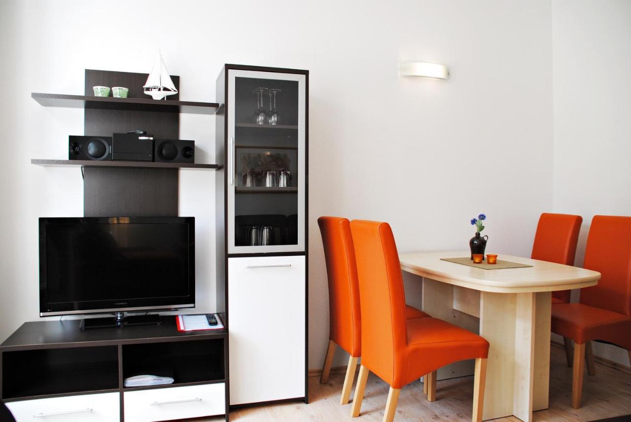 Appartementanlage-Ferienwohnungen Weisse Moewe Засниц Экстерьер фото