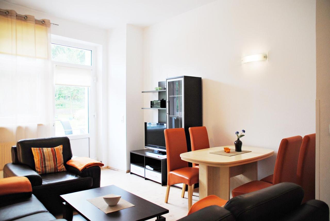 Appartementanlage-Ferienwohnungen Weisse Moewe Засниц Экстерьер фото
